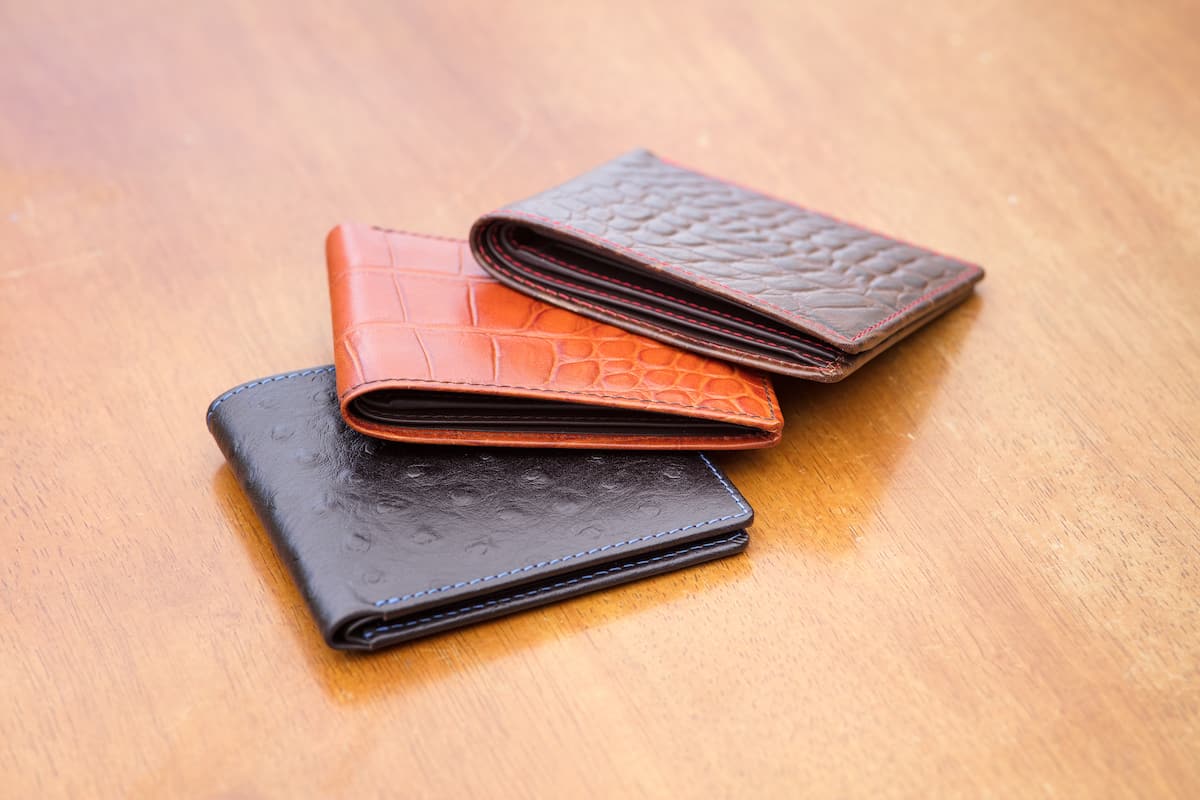 Leder Accessoires Gürtel und Geldbörse