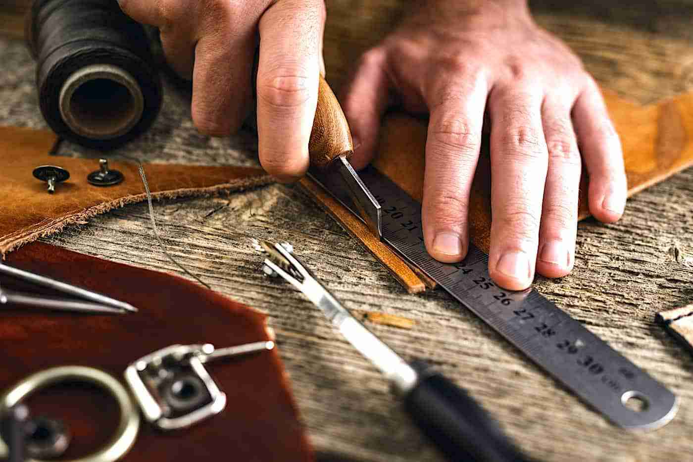 Lederhandwerker in Florentiner Werkstatt